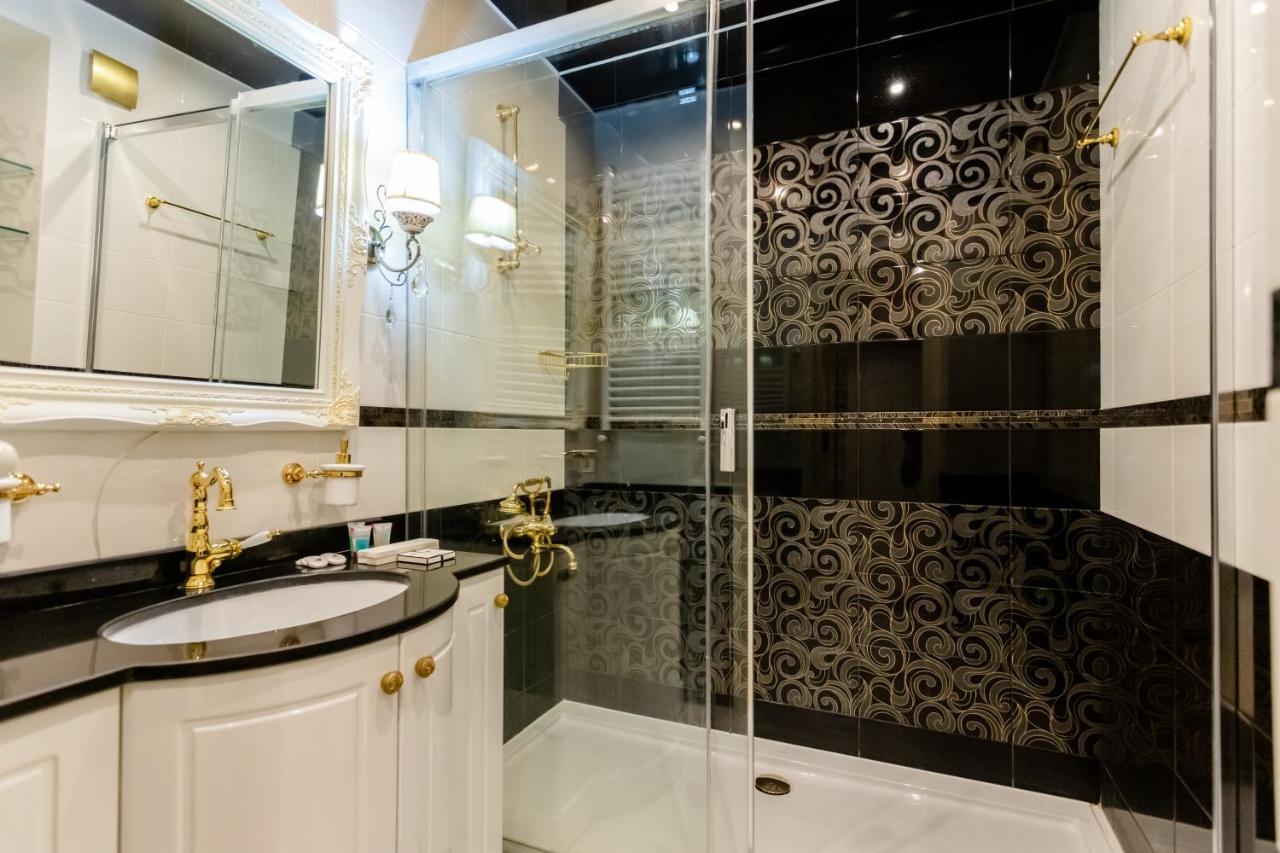3Bd-2Bth Apartment In Tbilisi City Center Exterior foto